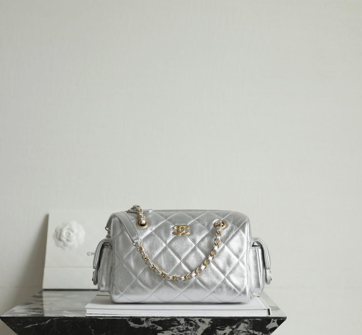 Double-pocket Bowling Bag in Metallic Silver